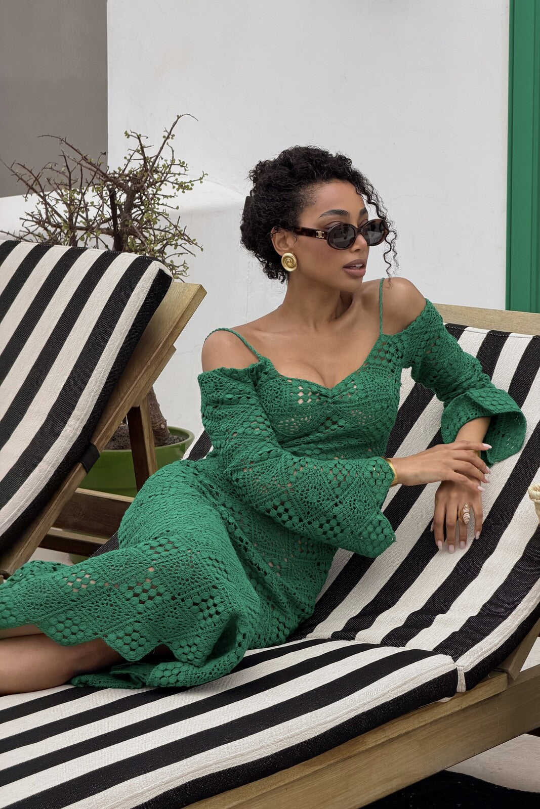 VESTIDO VERDE DE CROCHET MANGA LARGA
