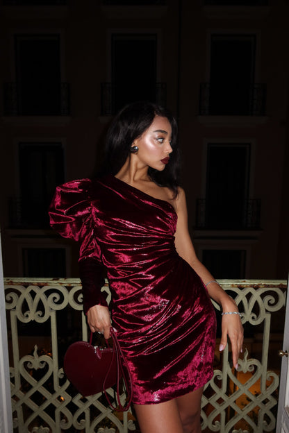 VESTIDO BURDEOS DE TERCIOPELO FANTASÍA