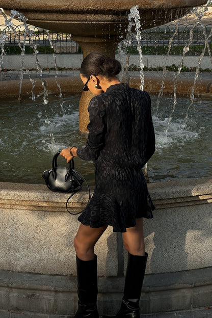 VESTIDO CORTO GRIS OSCURO