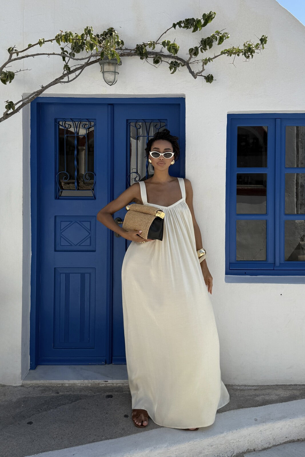VESTIDO LARGO PERLA SATINADO ESPALDA ABIERTA