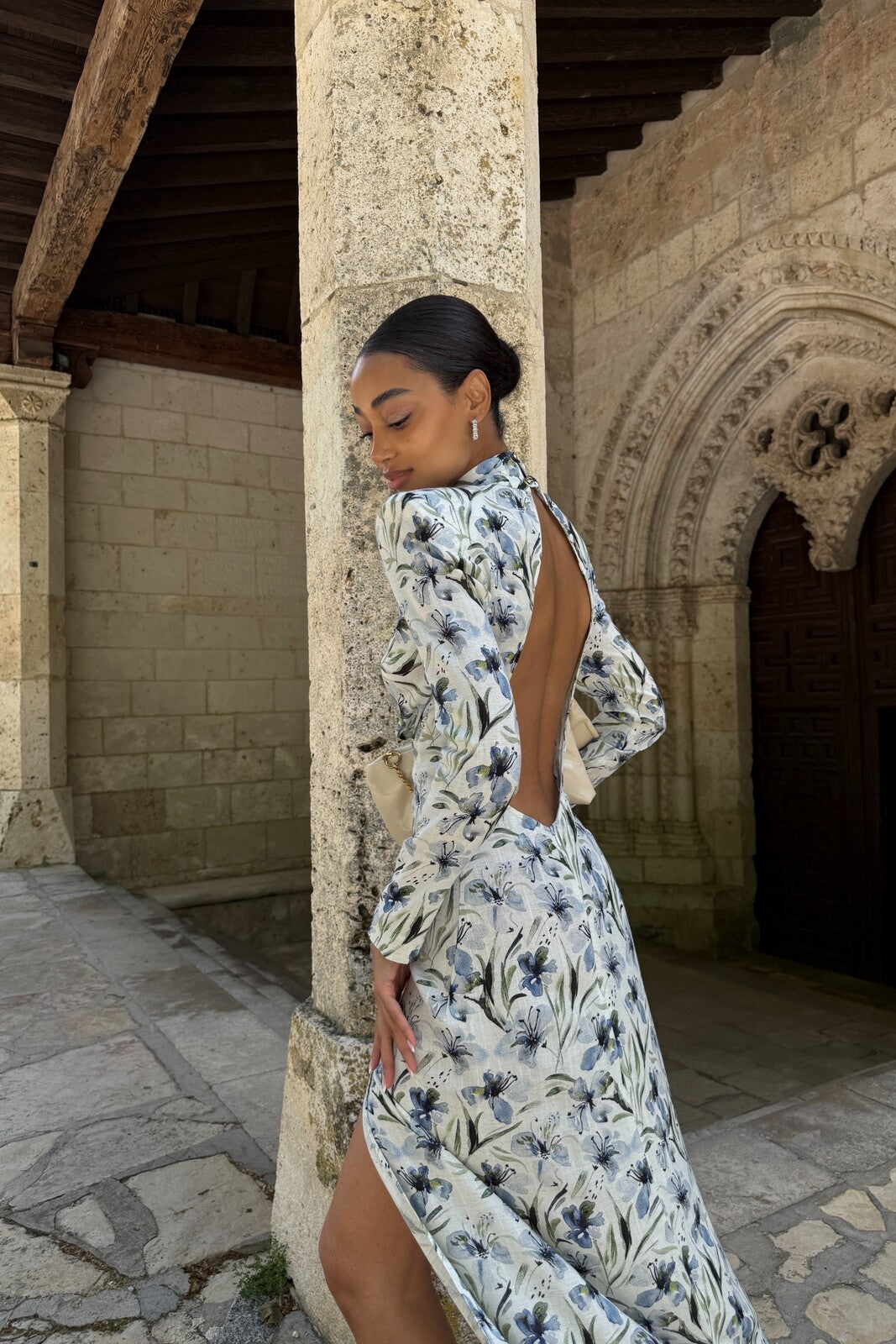 VESTIDO DE LINO FLORAL AZUL