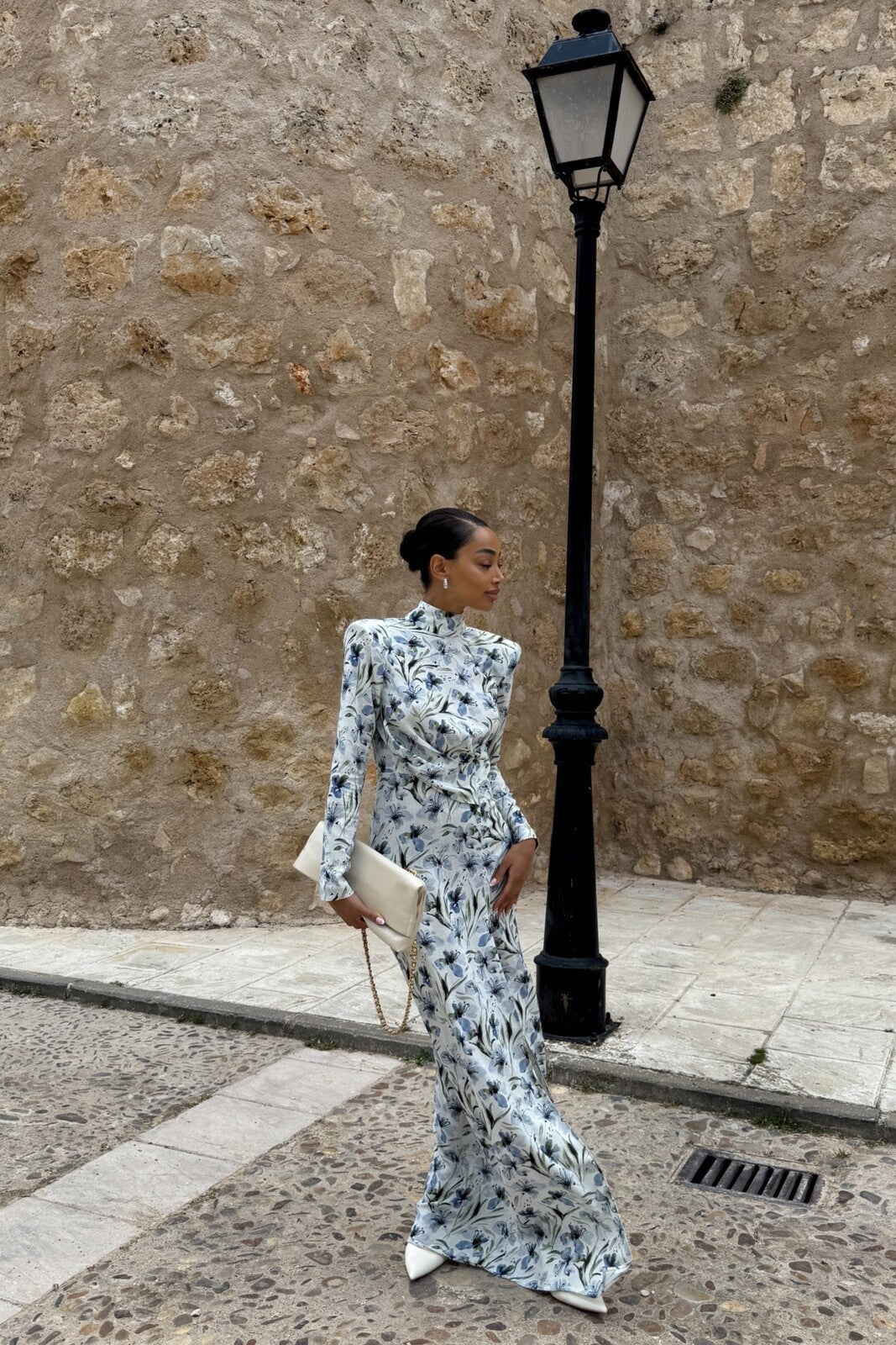 VESTIDO DE LINO FLORAL AZUL