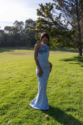 VESTIDO LARGO AZUL CON FLOR