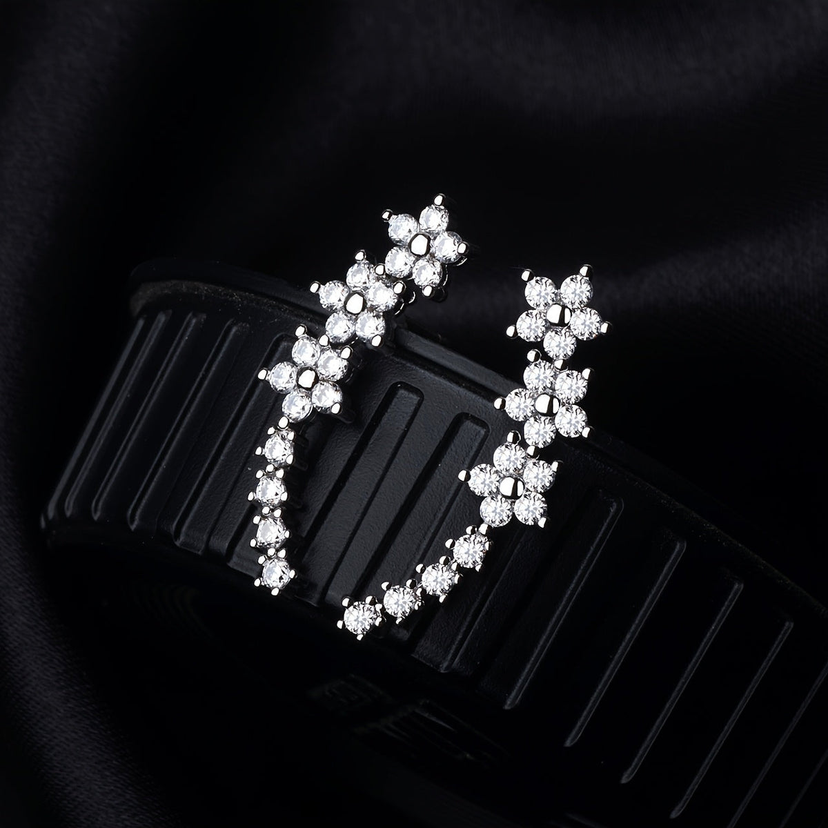 Pendientes Florales Elegantes