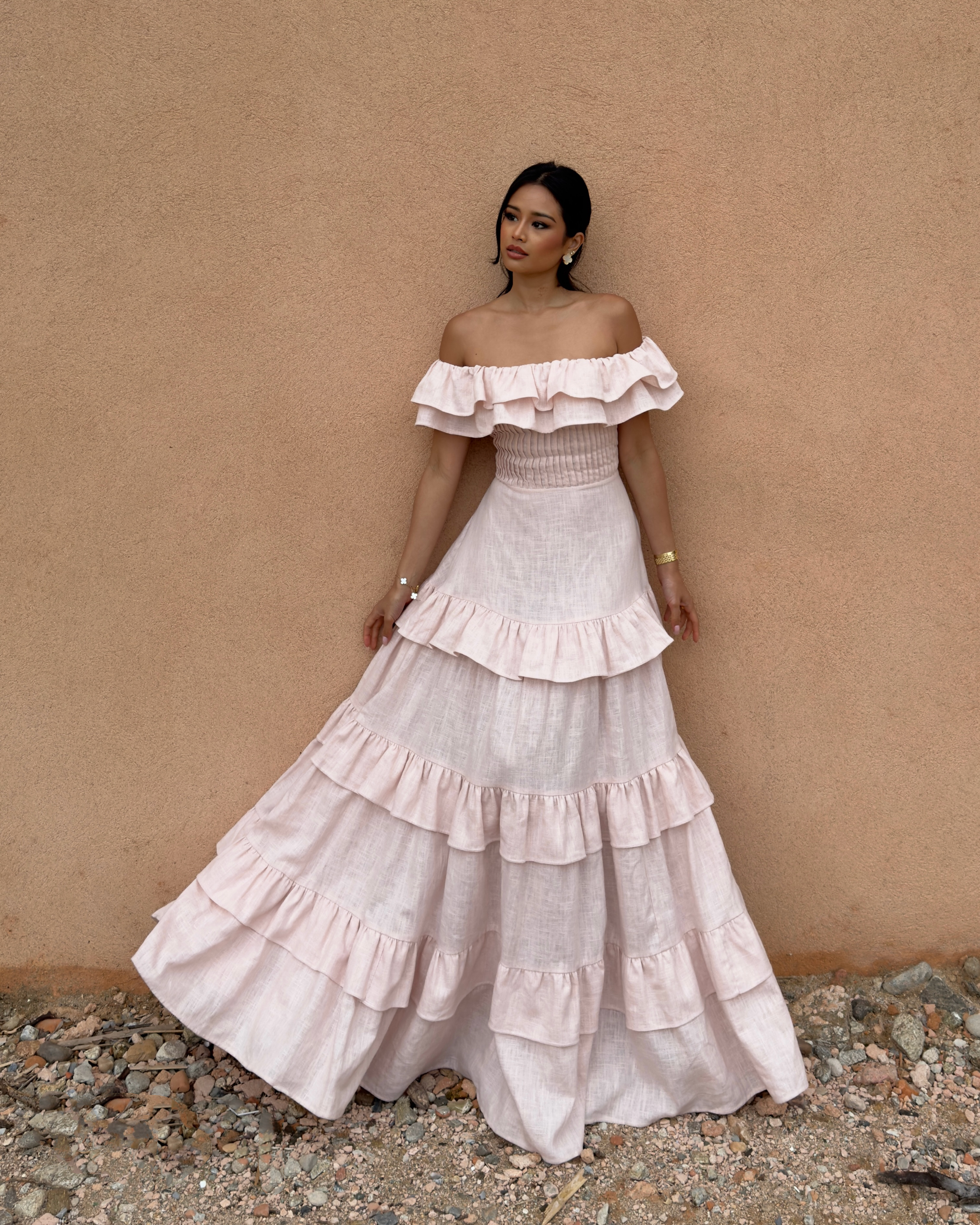 El Maxi Vestido Bardot en Lino Puro
