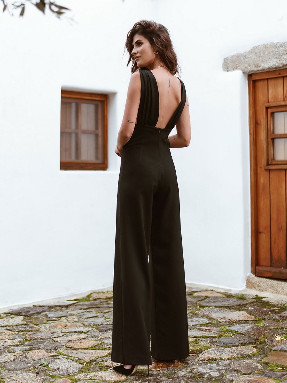 MONO NEGRO