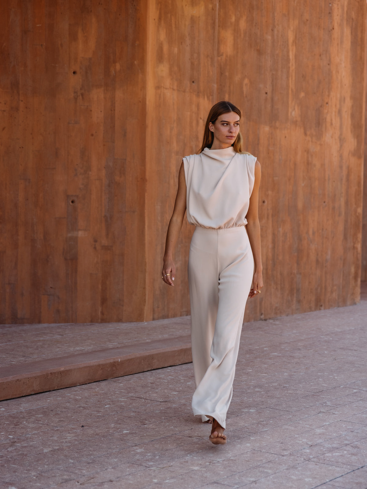 MONO BEIGE
