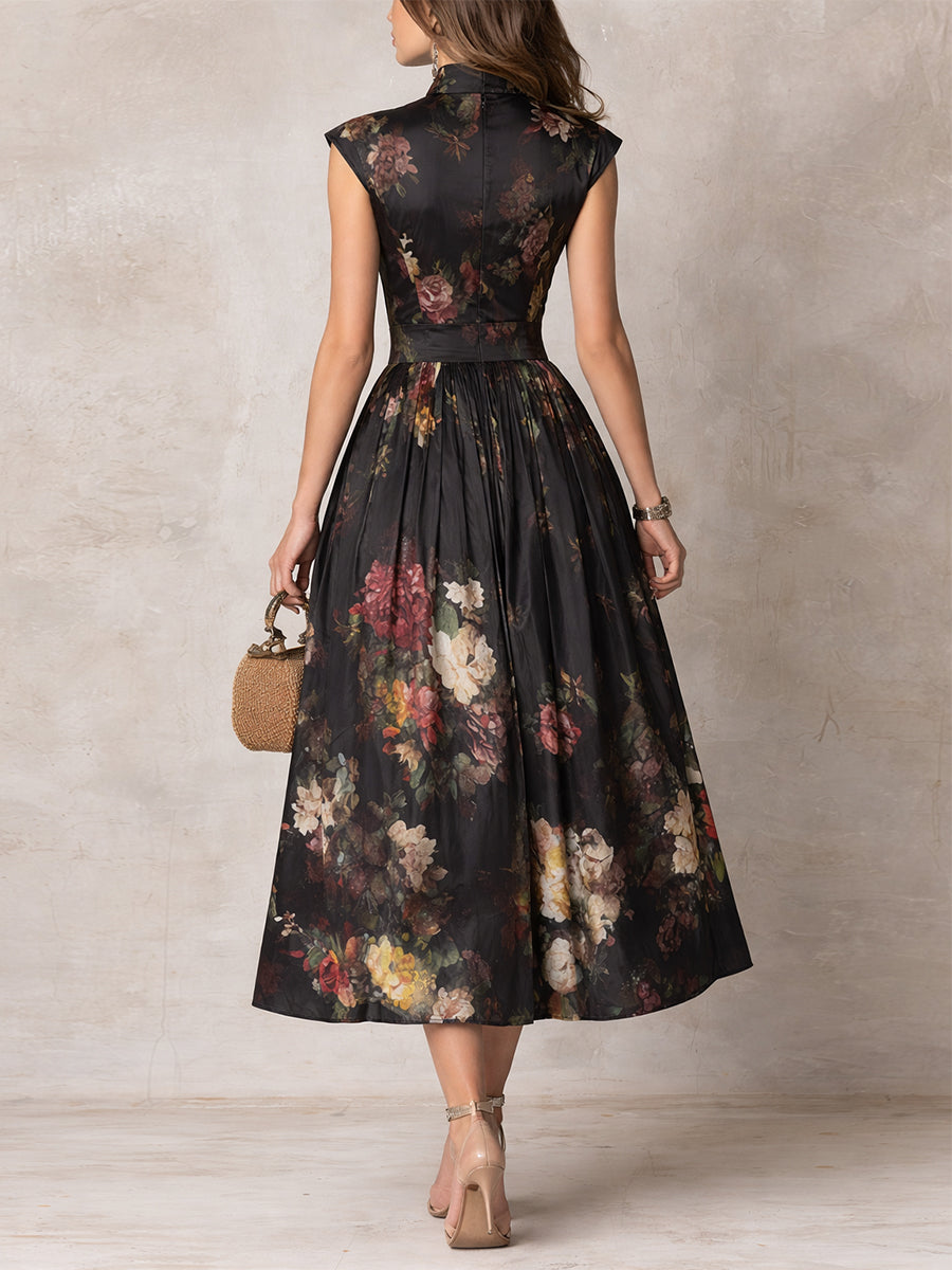 Violetta - Vestido Midi de Satén Plisado Negro con Estampado Floral y Escote de Ojo de Cerradura