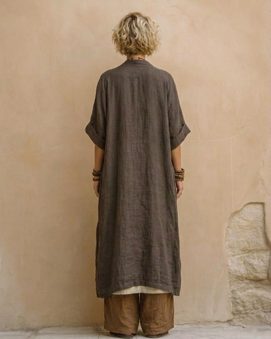 Giulia - Conjunto Boho Nómada de Tres Piezas en Gris Oscuro y Café con Estampado Tribal