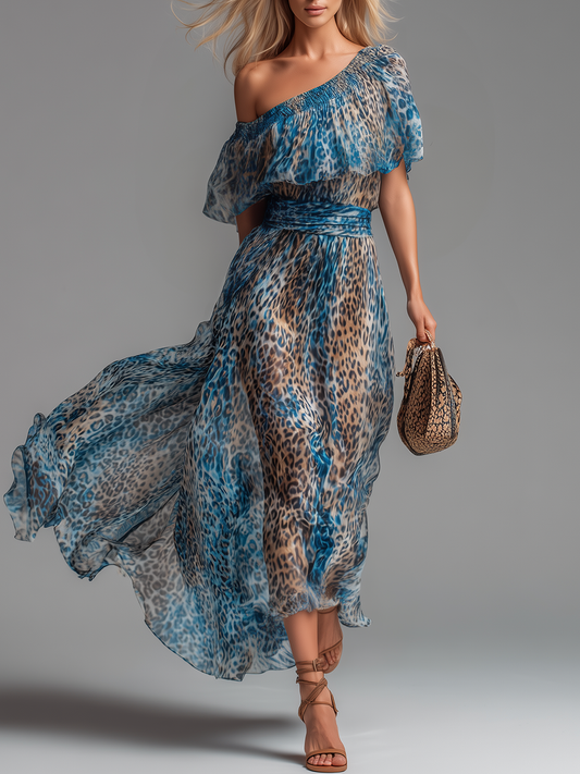 Wild - Vestido Largo de Chiffon con Estampado de Leopardo y Hombros Descubiertos