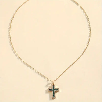 Collar de Oro Cruz Esmeralda Sagrada