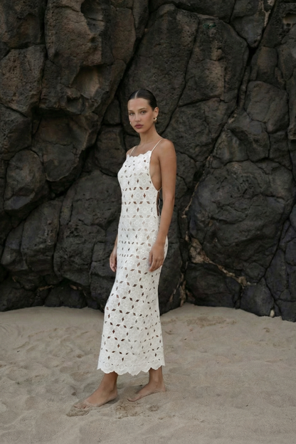 VESTIDO BLANCO DE ENCAJE FLORAL BORDADO