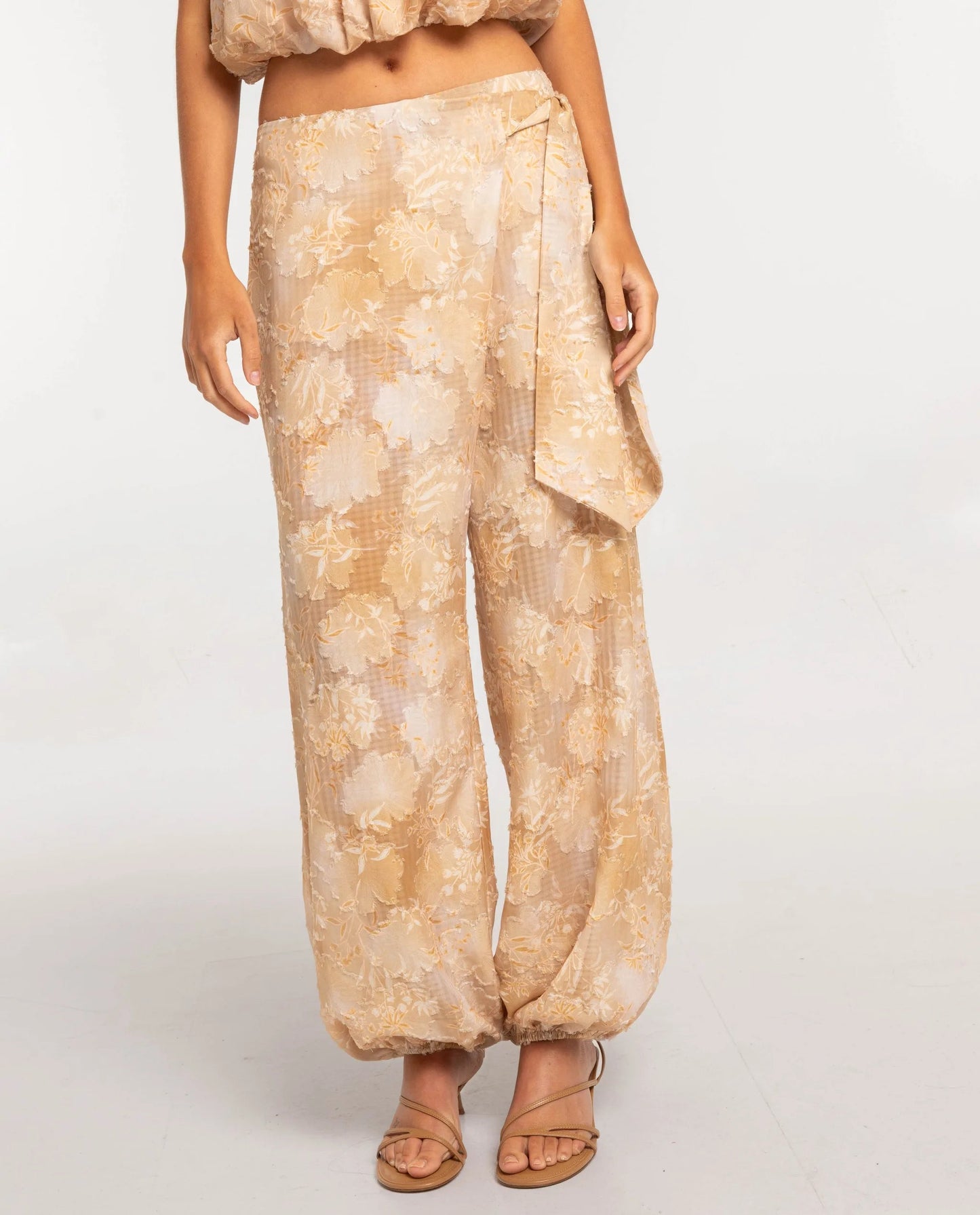 PANTALÓN BURNT SUGAR · ESTAMPADO